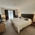 La Barcarolle Hotel