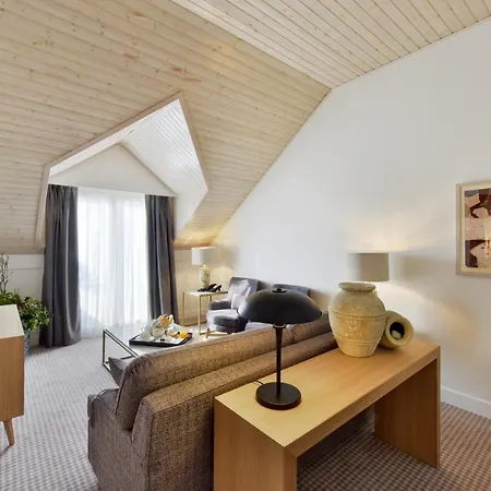Otel La Barcarolle 4*