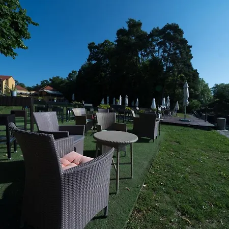 La Barcarolle Hotel 4*