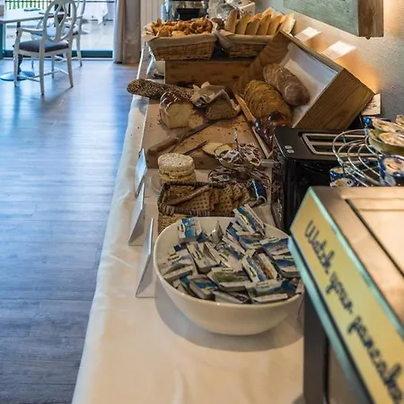 La Barcarolle Hotel 4*