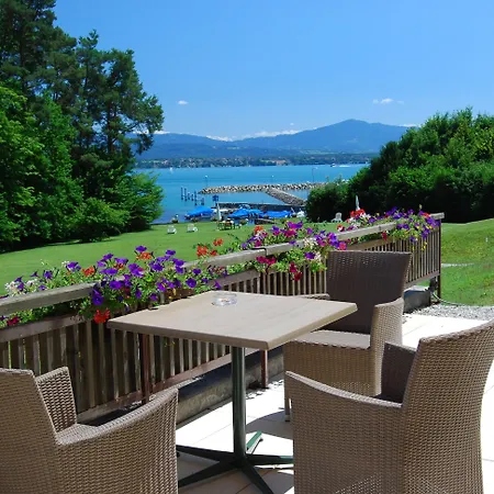 La Barcarolle Otel Prangins