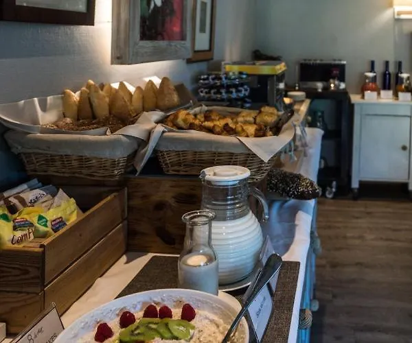 La Barcarolle Hotel Prangins