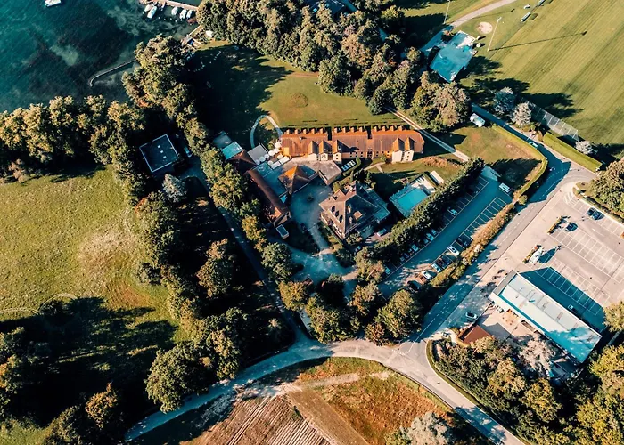 La Barcarolle Hotel Prangins