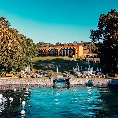 La Barcarolle Hotel 4*
